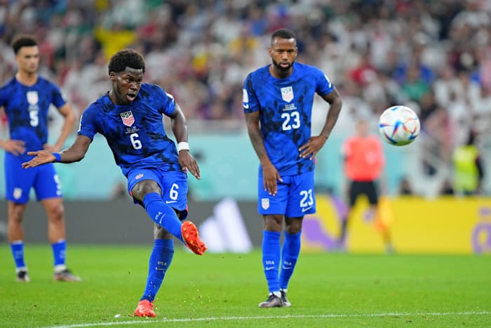 United States of America midfielder Yunus Musah takes a free kick